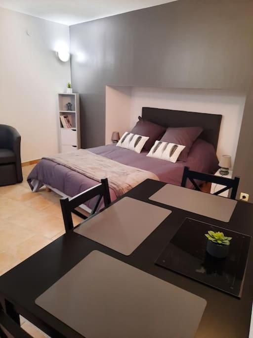 Le Petit Cocon Apartman Cerizay Kültér fotó